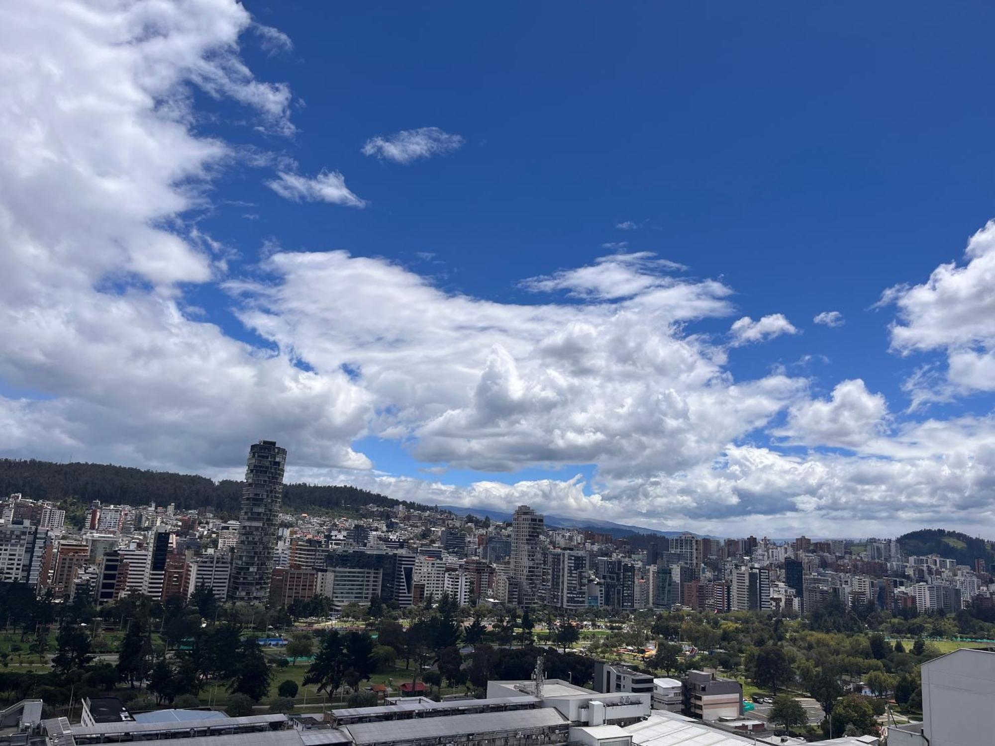 Suite Apartameto 1606 Espectacular Vista La Carolina, Piso 16 One - Quito Zewnętrze zdjęcie